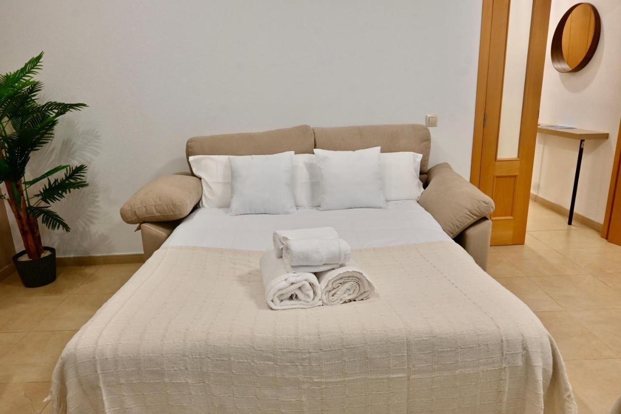 For You Rentals Acogedor Apartamento Temporal De 1 Dormitorio Y Salon, A Pasos De Gran Via Inf3D Madrid Eksteriør billede